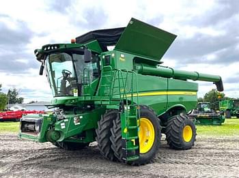 2019 John Deere S770 Equipment Image0