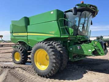 Main image John Deere S770