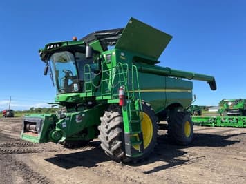 Main image John Deere S770