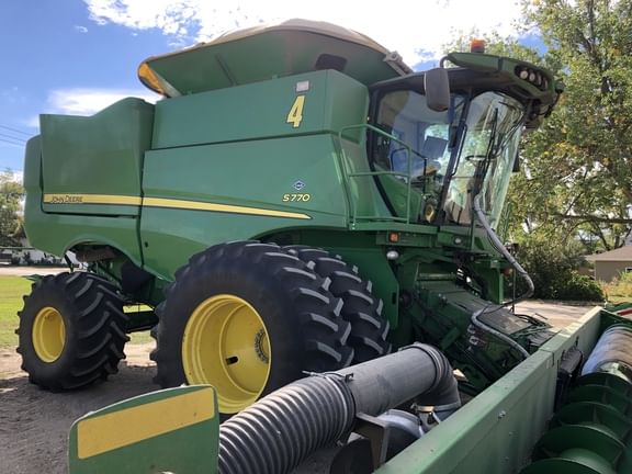 Main image John Deere S770