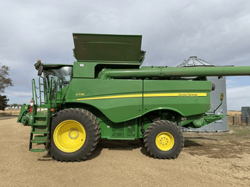Main image John Deere S770