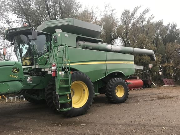 Main image John Deere S770