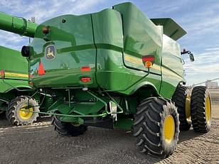 Main image John Deere S770 5