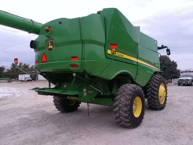 Image of John Deere S770 equipment image 4