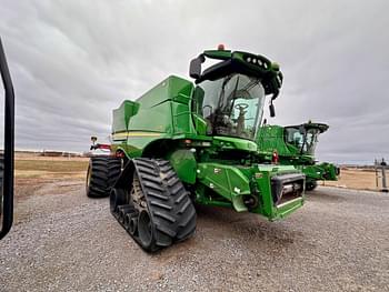 2019 John Deere S770 Equipment Image0