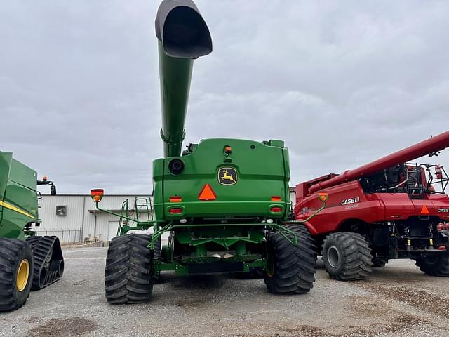 Image of John Deere S770 equipment image 3