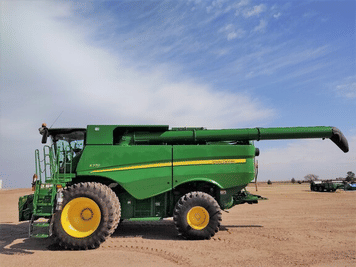 Main image John Deere S770