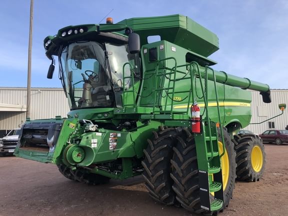 Main image John Deere S770