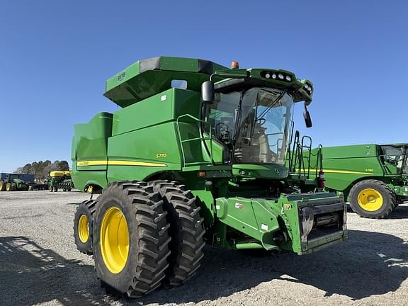 Image of John Deere S770 Primary image