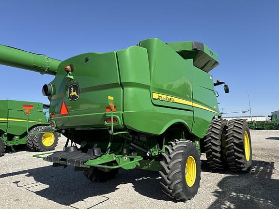 Image of John Deere S770 equipment image 3