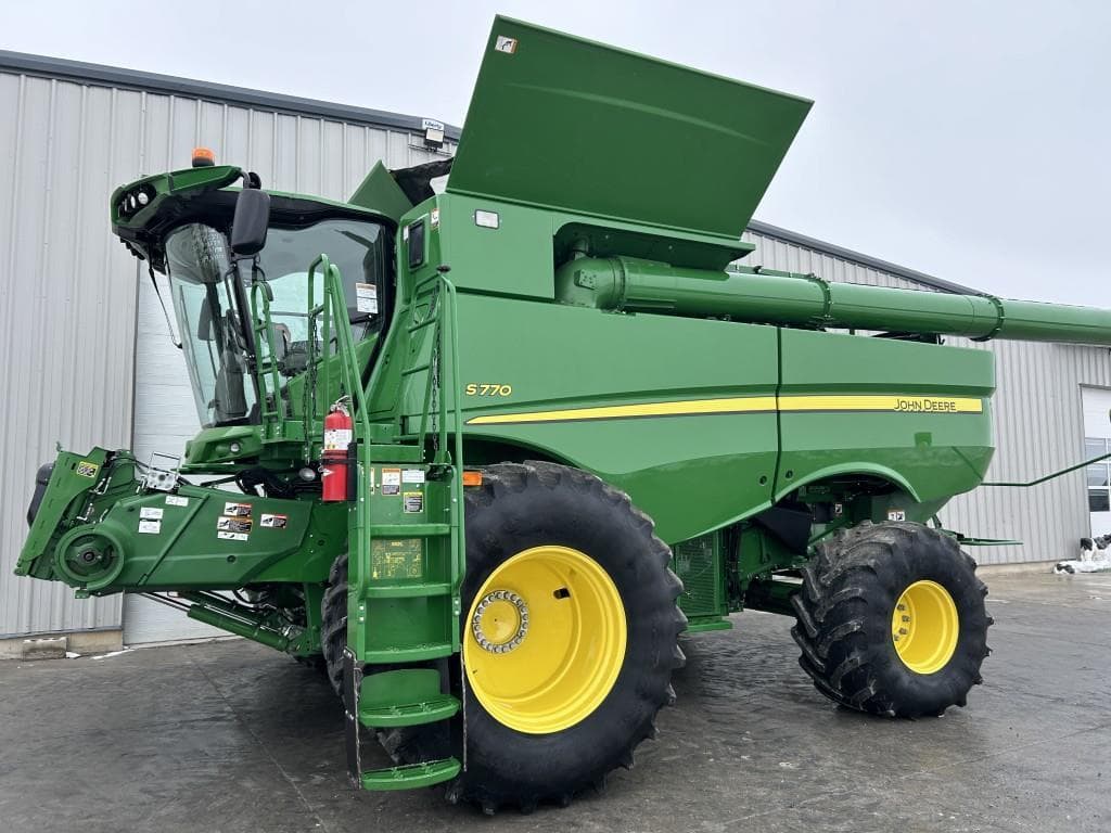 Image of John Deere S770 Primary image