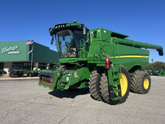 2019 John Deere S770 Equipment Image0