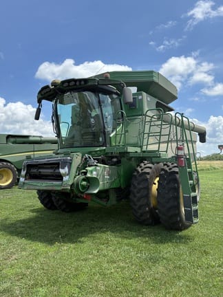 2019 John Deere S770 Equipment Image0