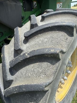 Image of John Deere S770 equipment image 2