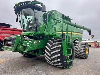 2019 John Deere S770 Equipment Image0