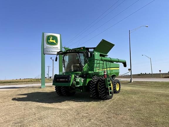 Image of John Deere S770 Primary image