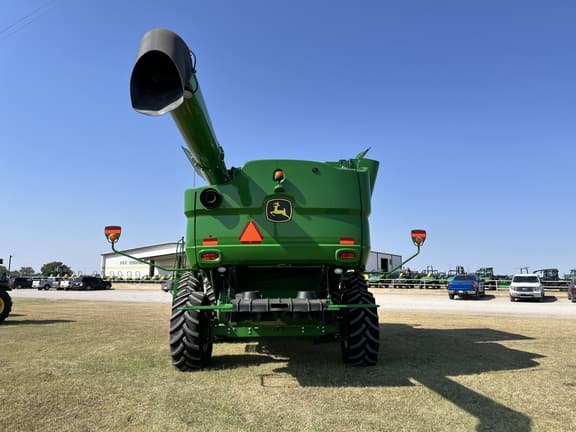 Image of John Deere S770 equipment image 4