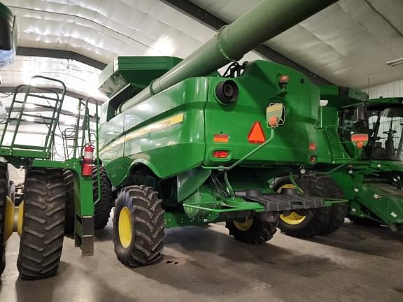 Image of John Deere S770 equipment image 3