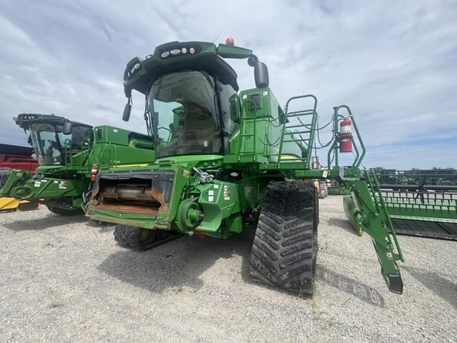 Image of John Deere S780 equipment image 3