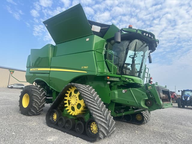 Image of John Deere S780 equipment image 3