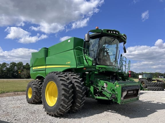 Main image John Deere S780