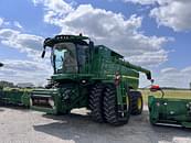 Thumbnail image John Deere S780 4