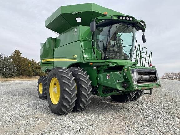 Image of John Deere S780 Primary image