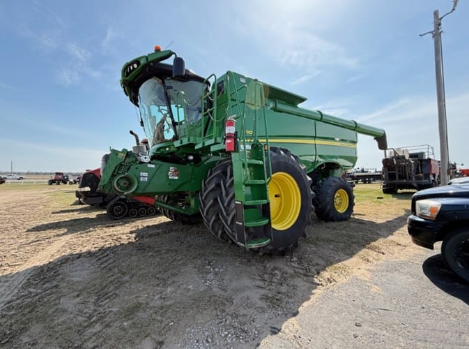 Main image John Deere S780