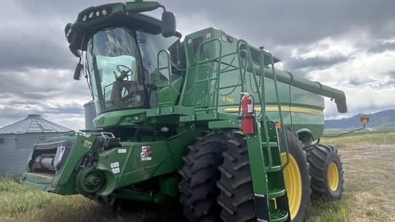 2019 John Deere S780 Equipment Image0