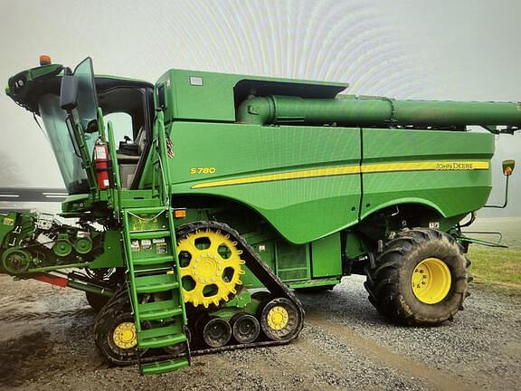 Image of John Deere S780 Image 0