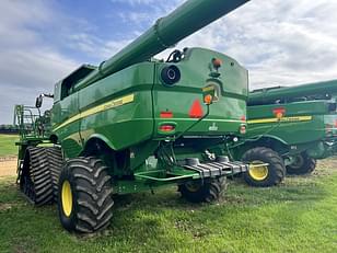 Main image John Deere S780 6