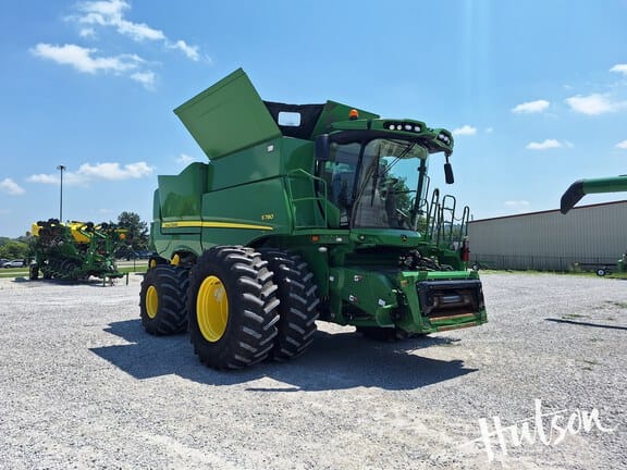 Main image John Deere S780