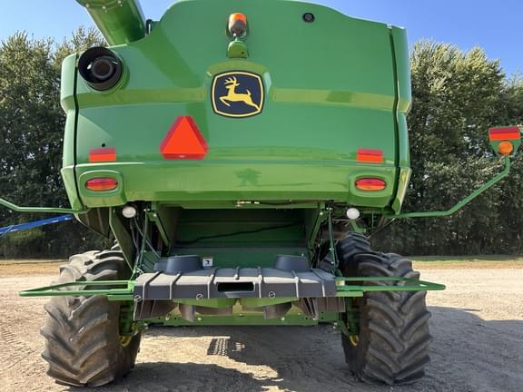 Image of John Deere S780 equipment image 3