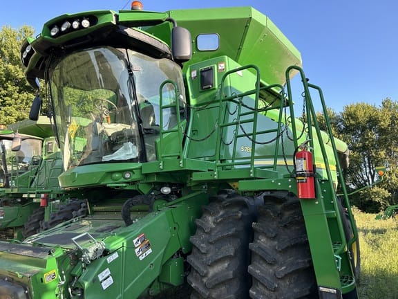 2019 John Deere S780 Equipment Image0