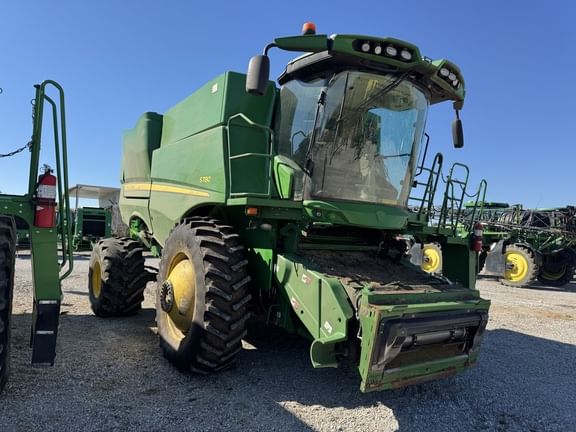 2019 John Deere S780 Equipment Image0