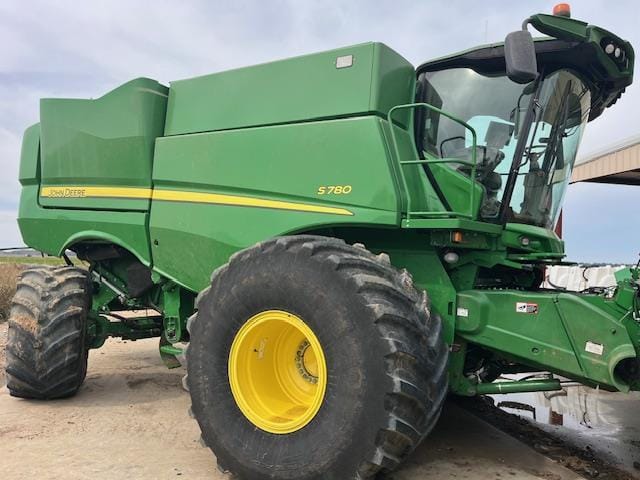 2019 John Deere S780 Equipment Image0