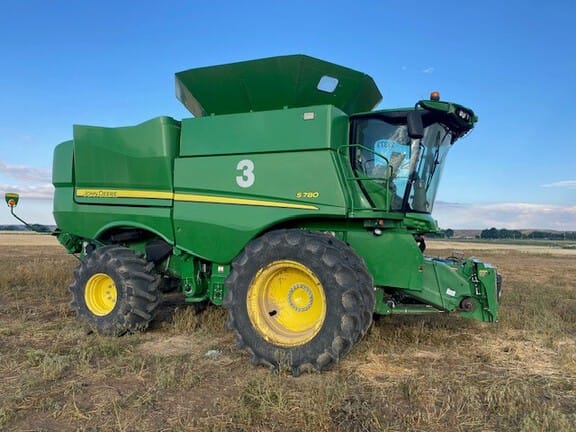 2019 John Deere S780 Equipment Image0