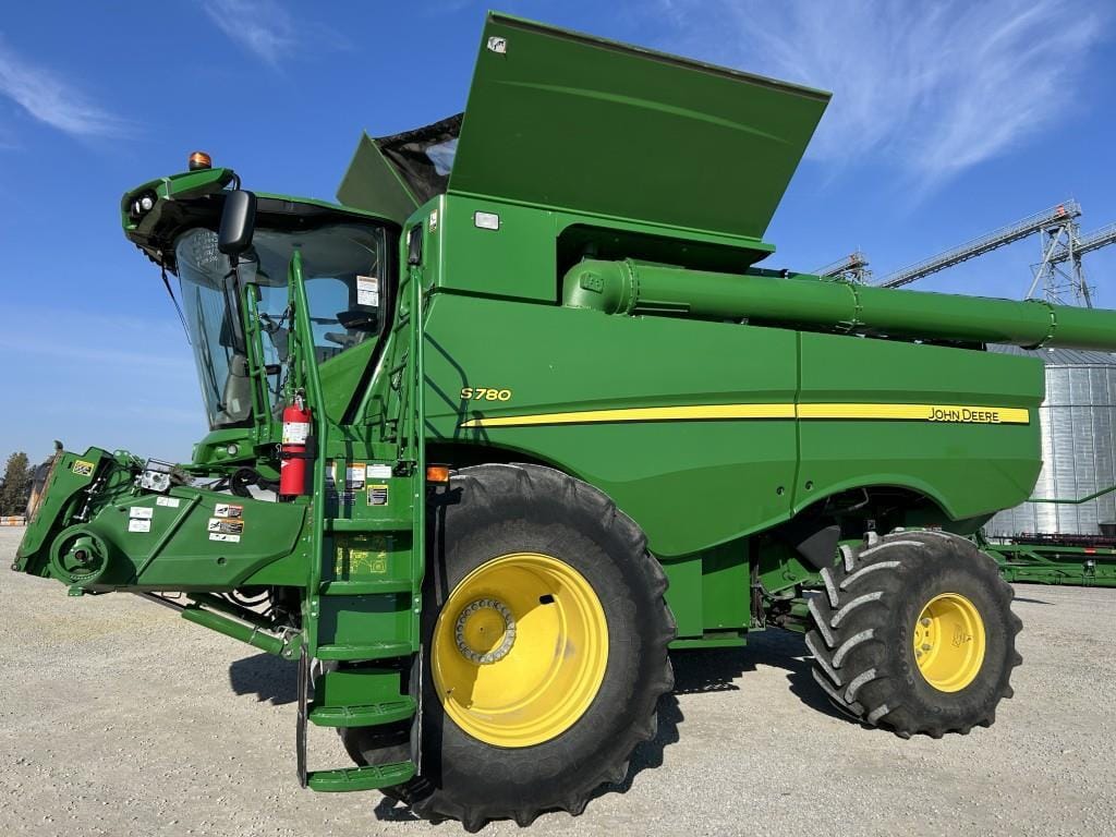2019 John Deere S780 Equipment Image0