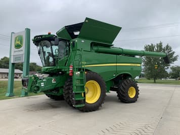 Main image John Deere S780