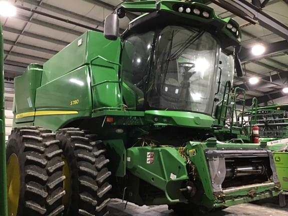 Image of John Deere S780 Image 1