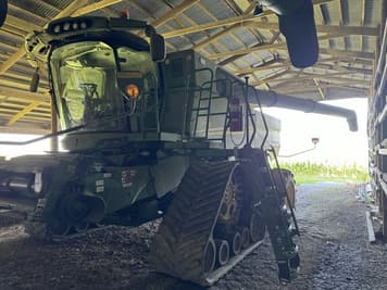 Main image John Deere S780