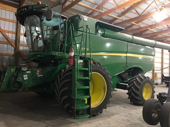 Main image John Deere S780