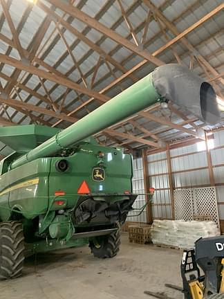 Image of John Deere S780 Primary image