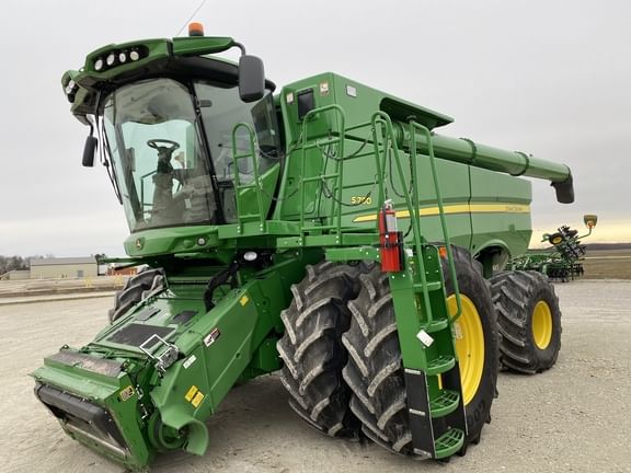 Main image John Deere S780