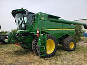 Thumbnail image John Deere S780 1