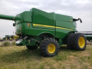 Main image John Deere S780 3