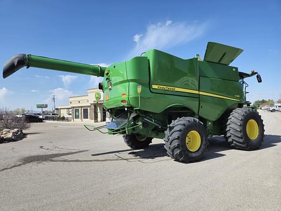 Image of John Deere S780 equipment image 4