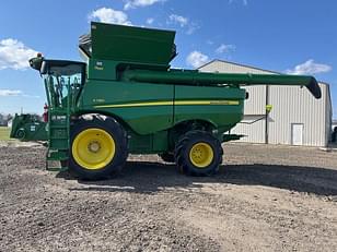 Main image John Deere S780 1