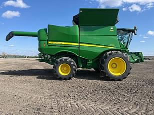 Main image John Deere S780 6