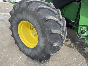 Main image John Deere S780 11